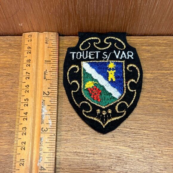 5 Vintage French City Crest Patches, Ski Resort 1970s Tourist Souvenir France - Picture 5 of 9